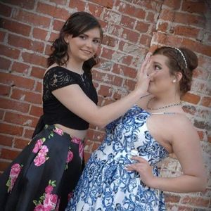 Meet your Posher, Macy